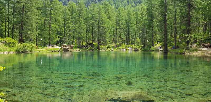 lago di Pellaud con i bambini