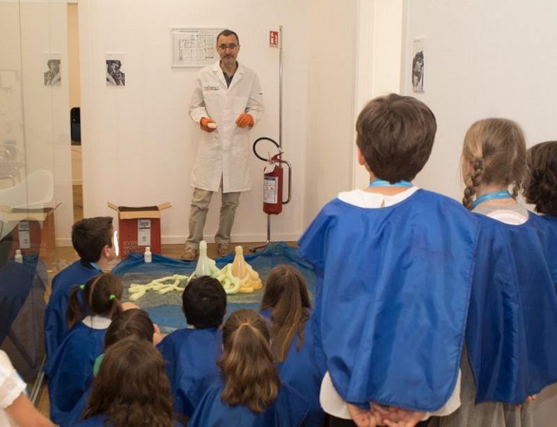 festa_compleanno_da_scienziati