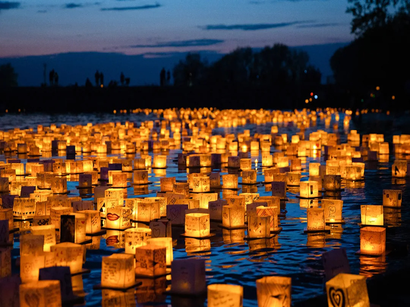 water latern festival milano