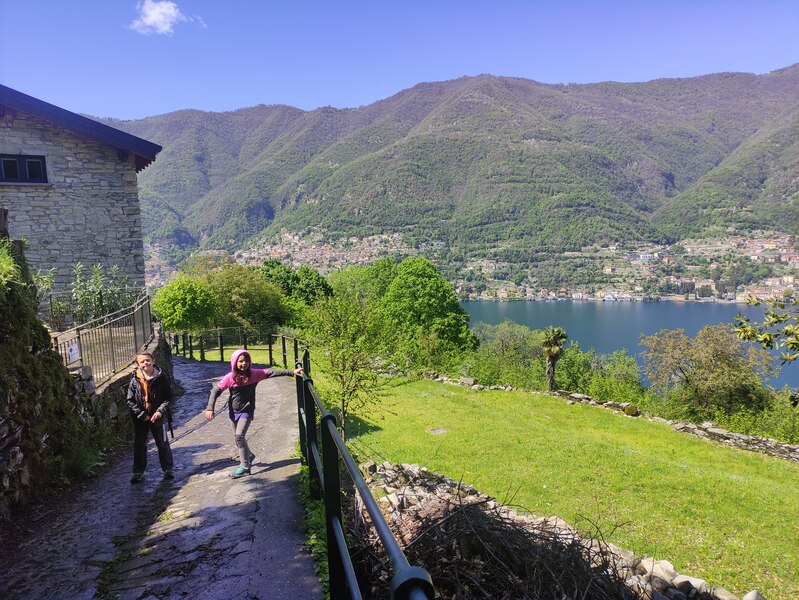 GITA LAGO COMO MONTE PIATTO 1